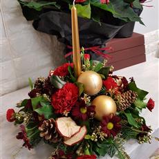 Christmas Red candle Arrangement